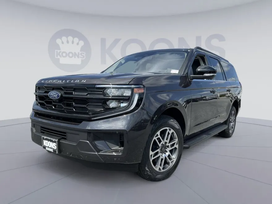 2025 Ford Expedition MAX photo 1