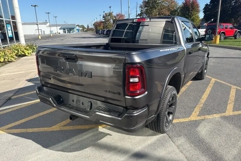 2025 Ram 1500 Big Horn photo 1