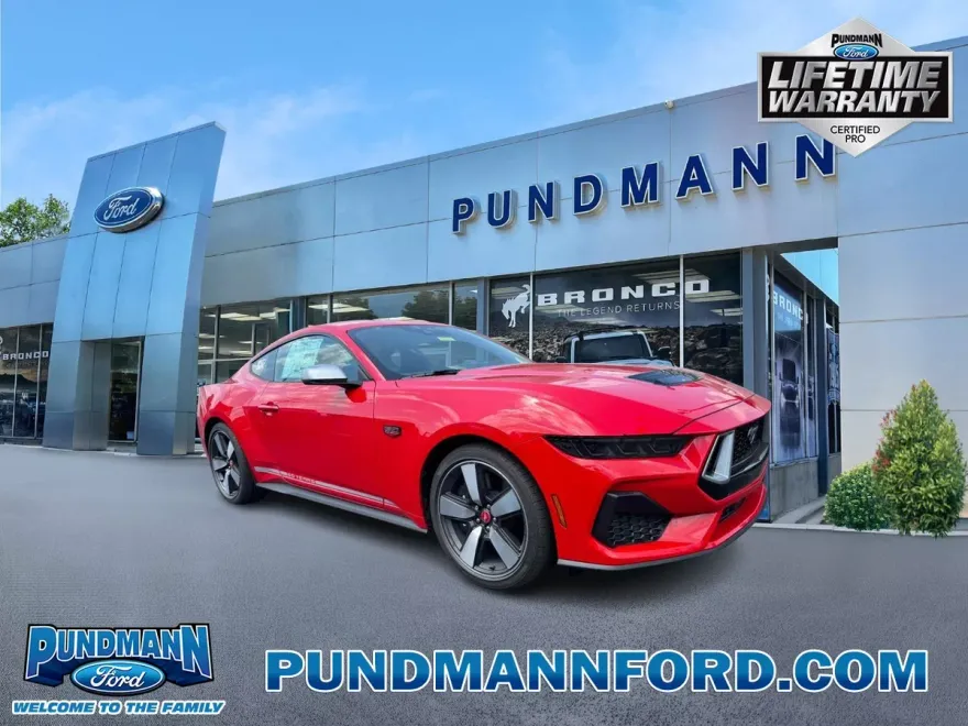 2025 Ford Mustang GT Premium photo 1