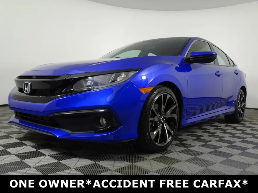 2019 Honda Civic Sport photo 1