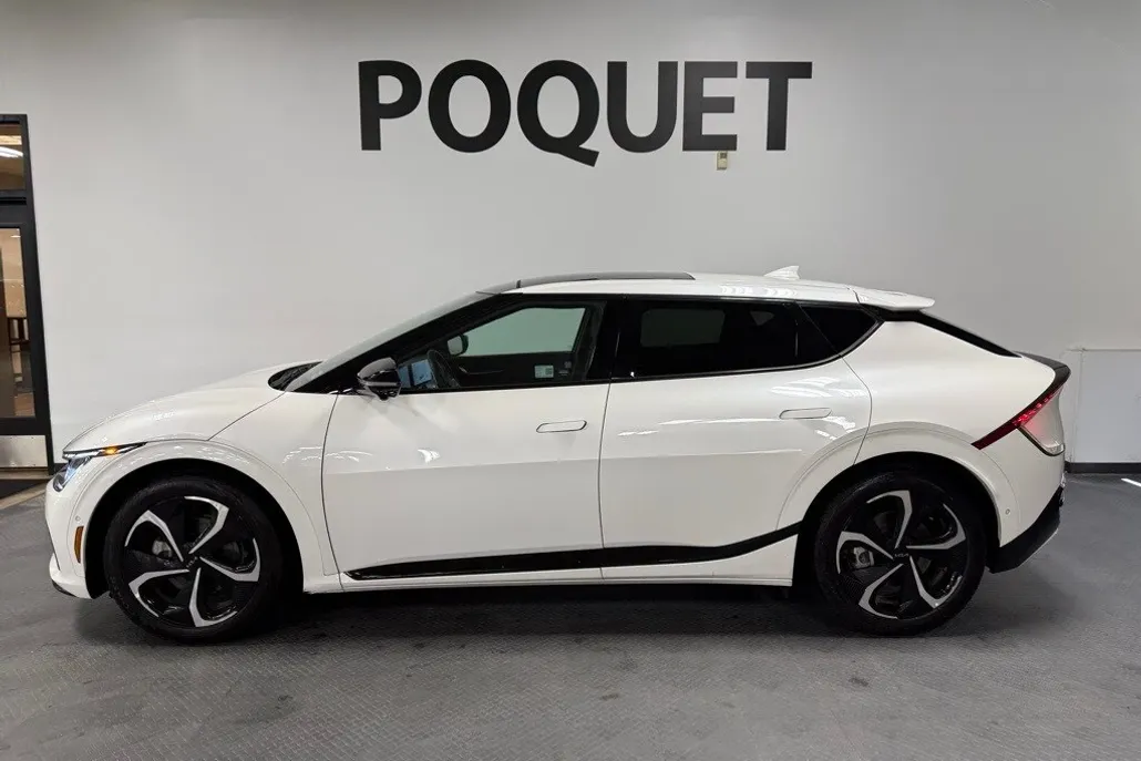 2024 Kia EV6 GT-Line photo 1