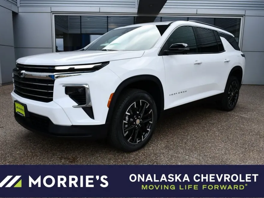 2026 Chevrolet Traverse photo 1