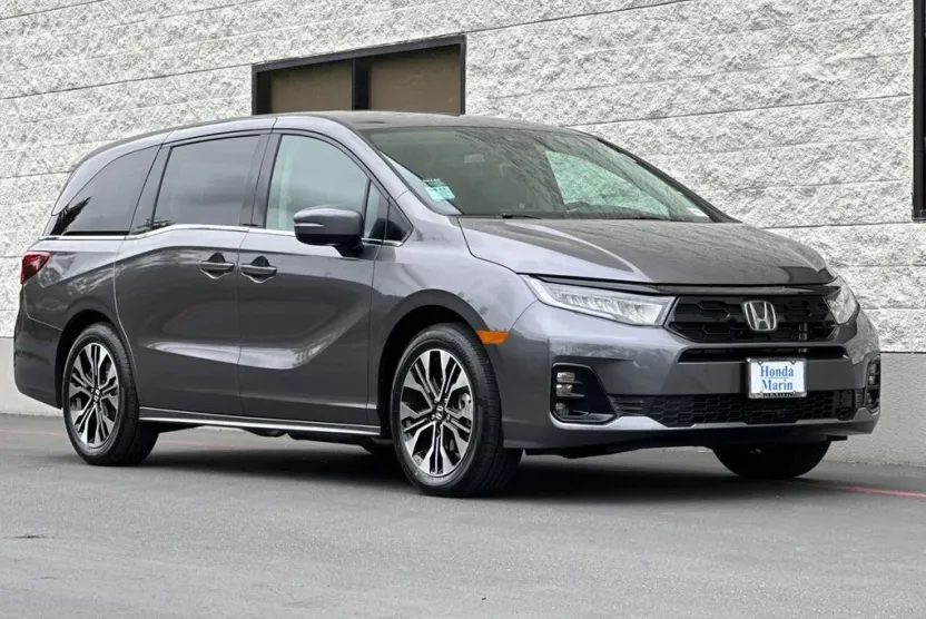 2026 Honda Odyssey Elite photo 1