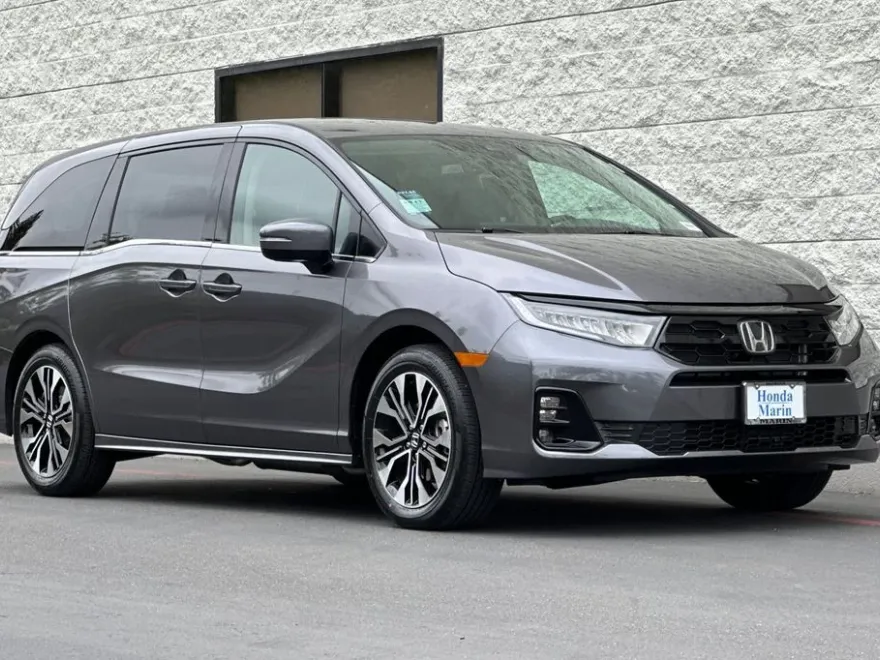 2026 Honda Odyssey Elite photo 1