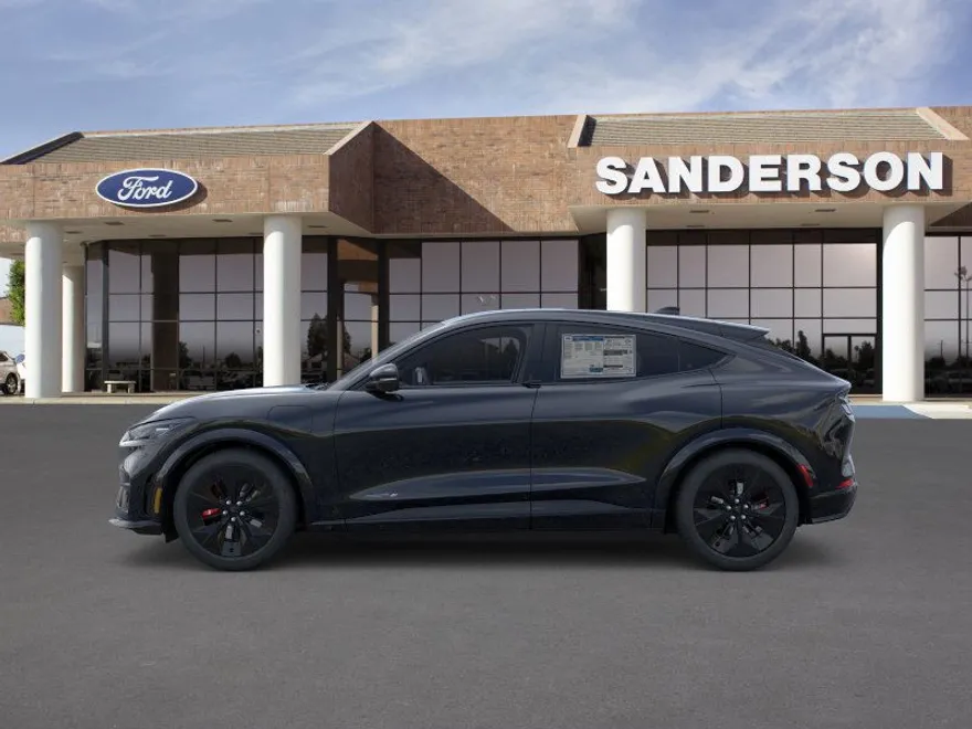 2025 Ford Mustang Mach-E GT photo 1