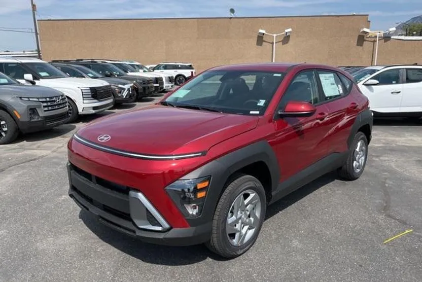 2026 Hyundai Kona SE photo 1