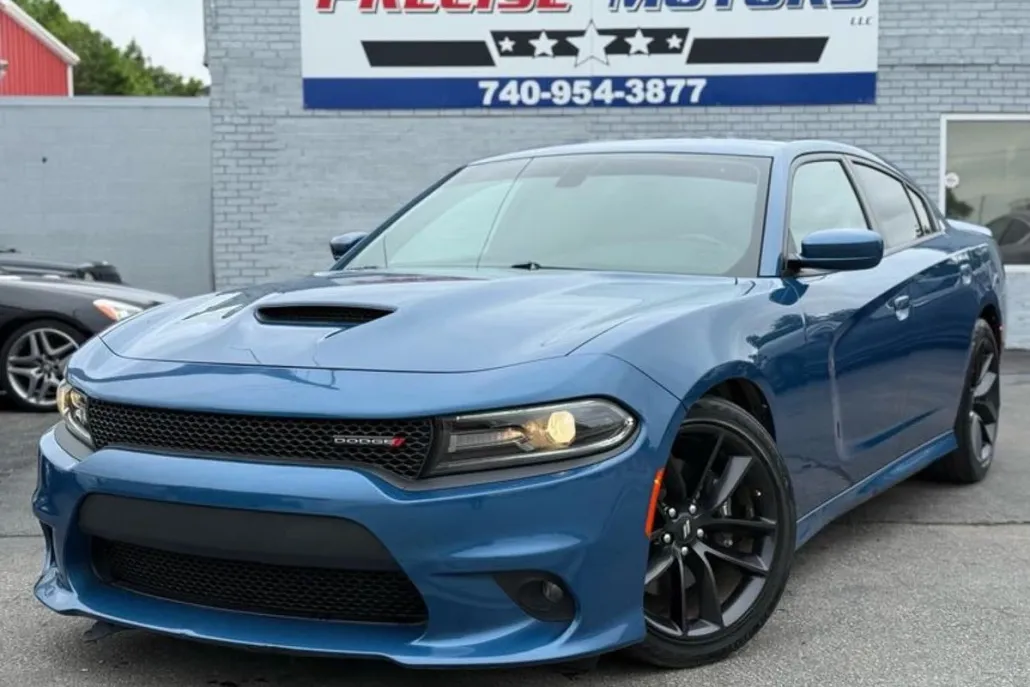 2020 Dodge Charger GT photo 1