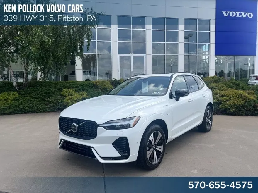 2025 Volvo XC60 Hybrid T8 Plus photo 1