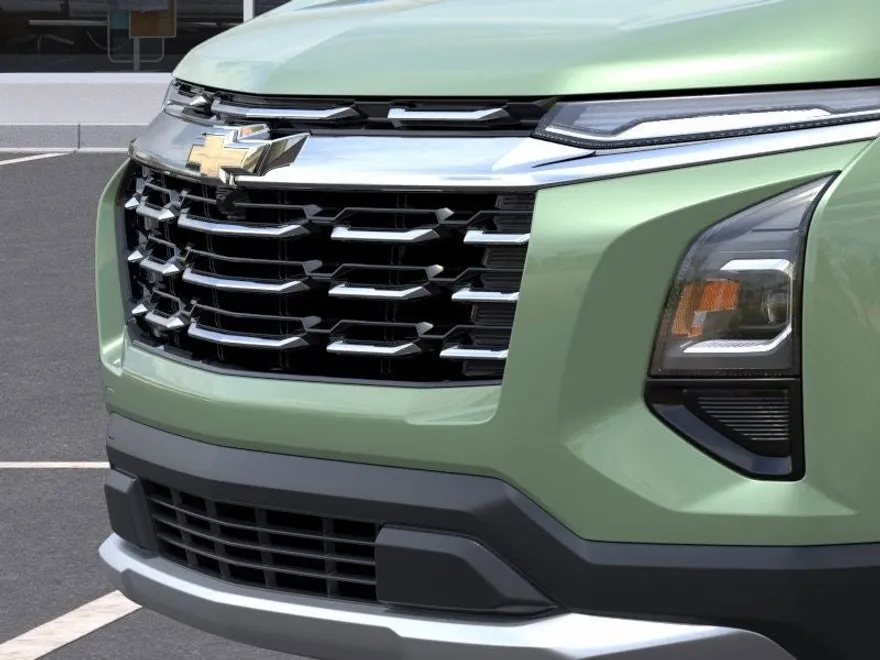 2025 Chevrolet Equinox LT photo 13