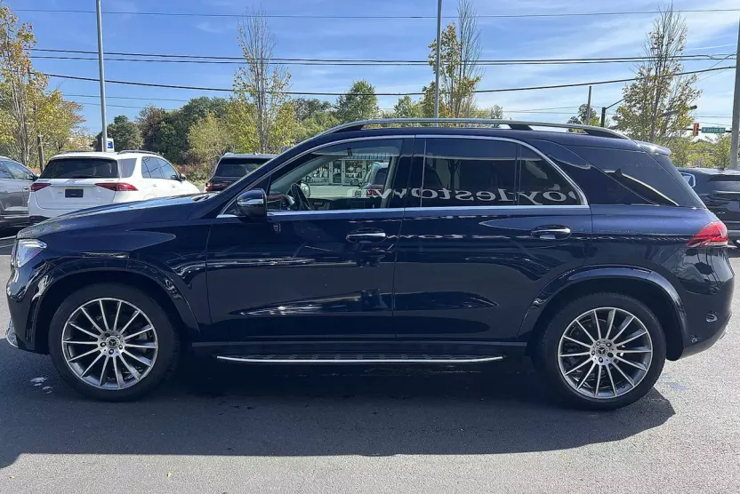 2022 Mercedes Benz GLE 350 4MATIC photo 1