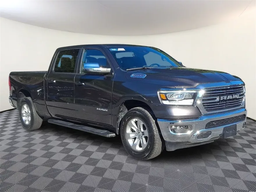 2023 Ram 1500 Laramie photo 1