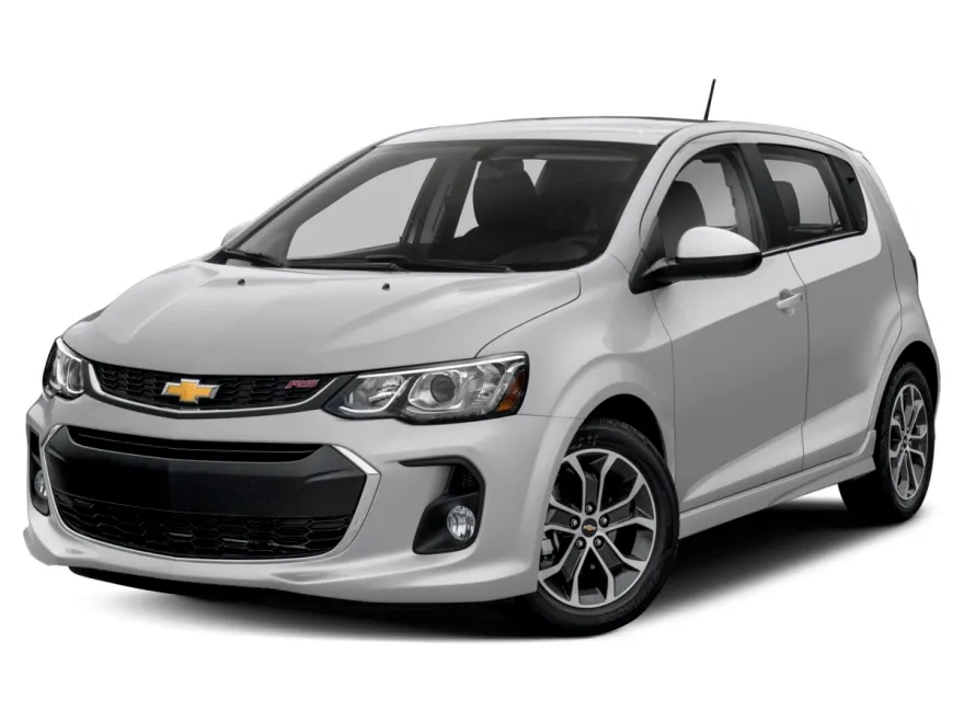 2017 Chevrolet Sonic LT photo 1