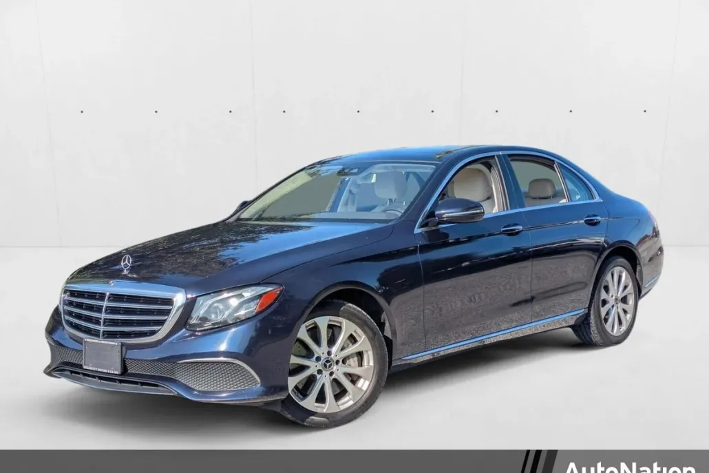 2019 Mercedes Benz E 450 4MATIC Sedan photo 1