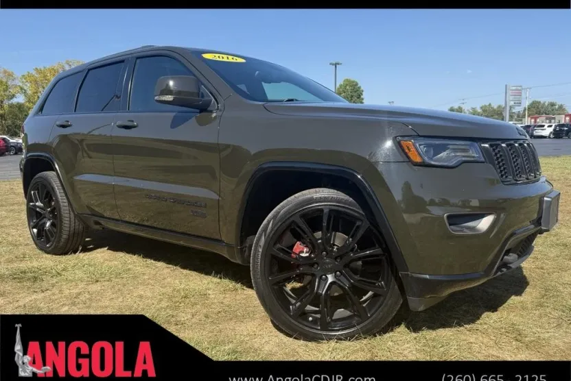 2016 Jeep Grand Cherokee Limited photo 1