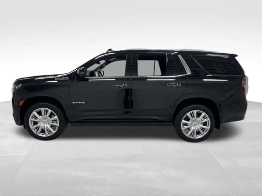2021 Chevrolet Tahoe High Country photo 1