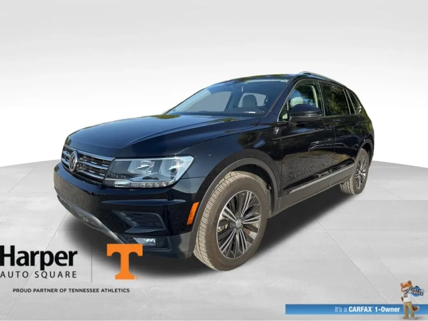 2019 Volkswagen Tiguan SEL photo 1