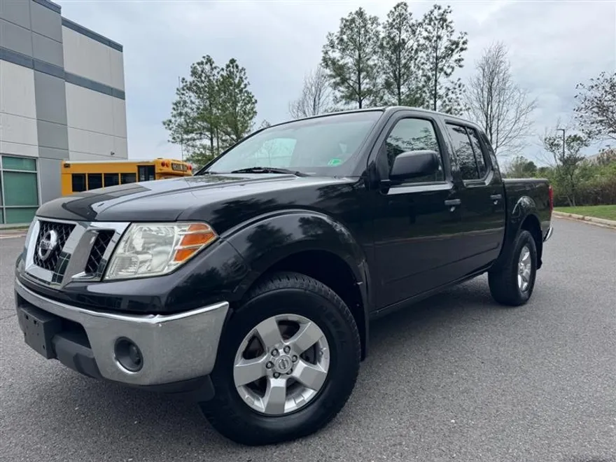2009 Nissan Frontier SE photo 1
