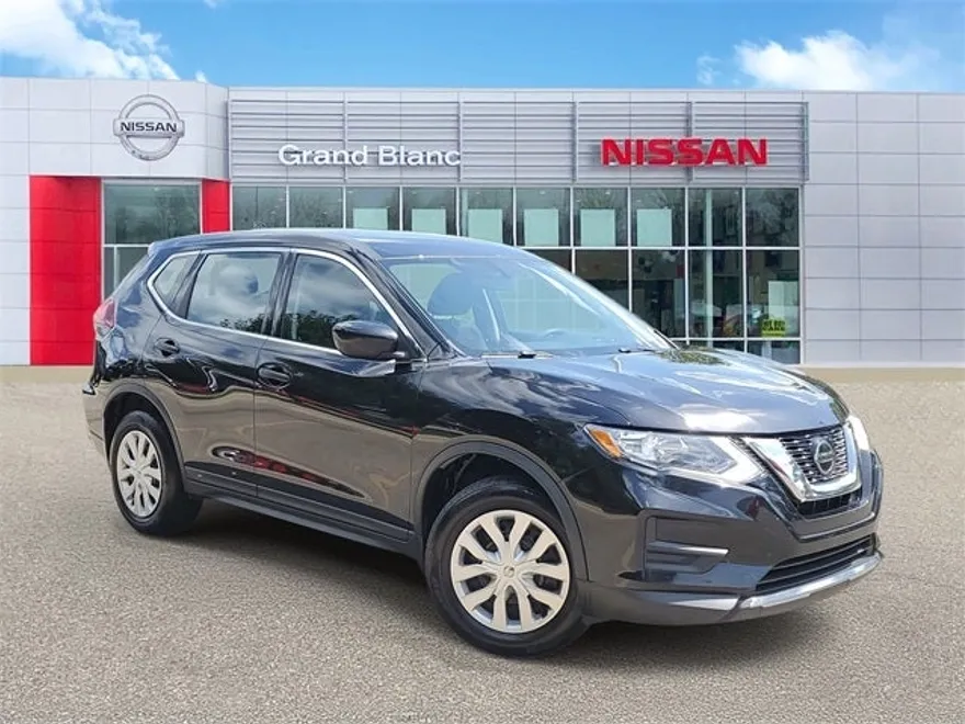 2018 Nissan Rogue S photo 1