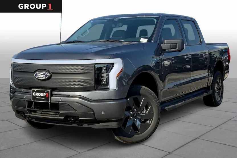 2025 Ford F-150 Lightning photo 1