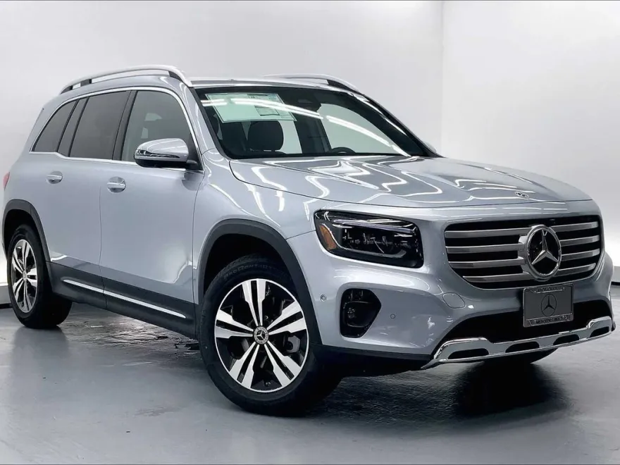 2026 Mercedes Benz GLB 250 photo 1