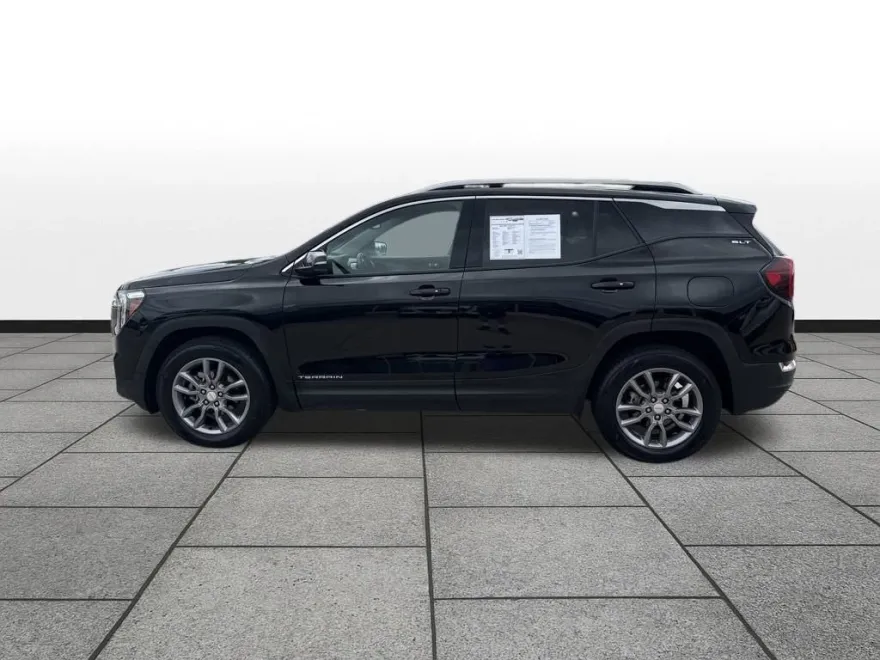 2024 Gmc Terrain SLT photo 1