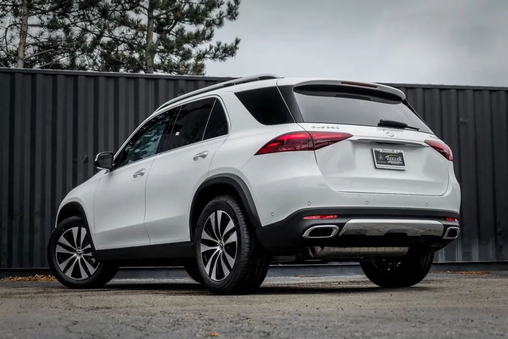 2025 Mercedes Benz GLE 350 4MATIC photo 1