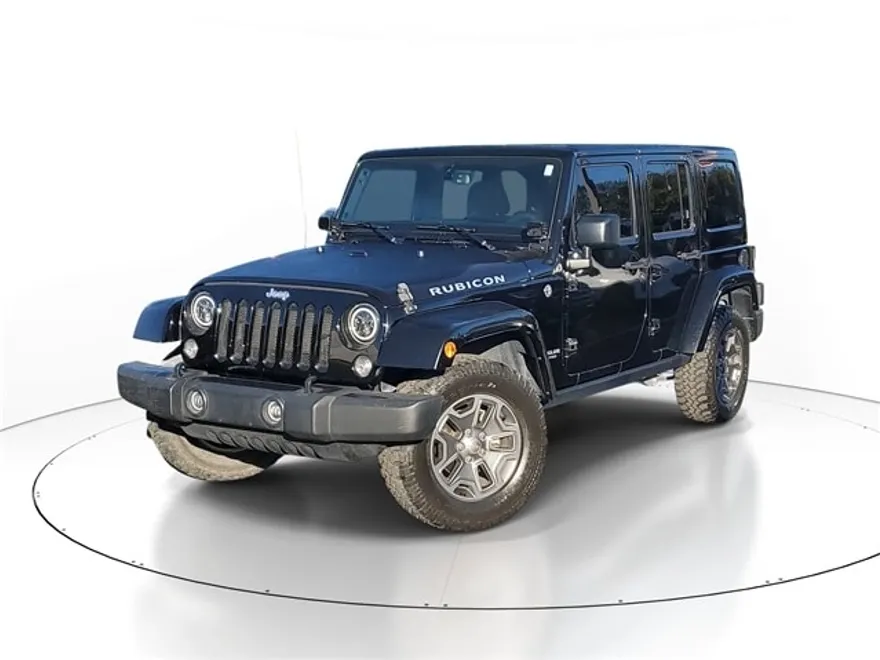 2015 Jeep Wrangler Unlimited Rubicon photo 1