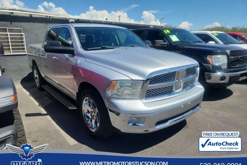 2011 Ram 1500 Laramie photo 1