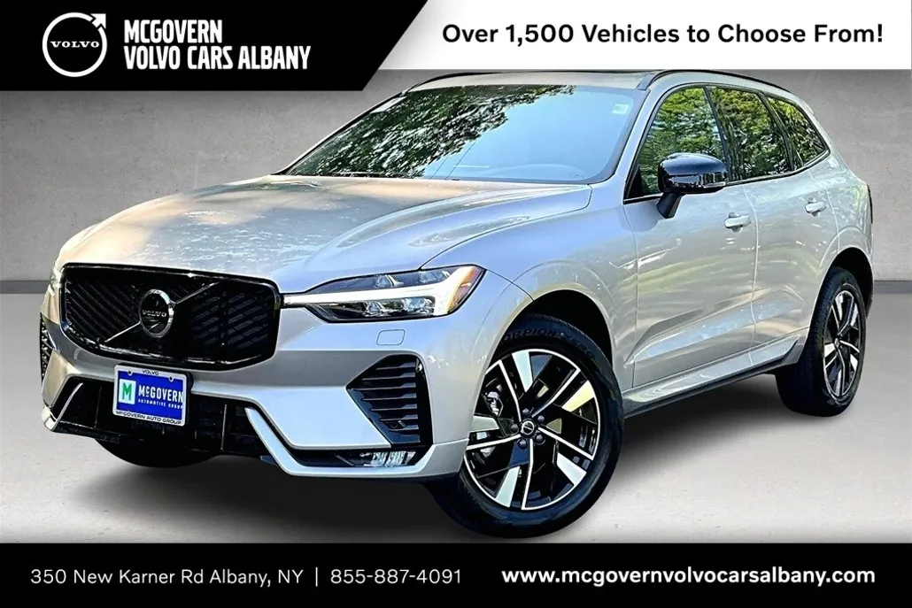 2026 Volvo XC60 B5 Core photo 1
