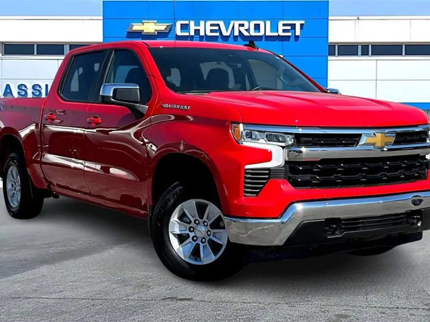 2025 Chevrolet Silverado 1500 LT photo 1