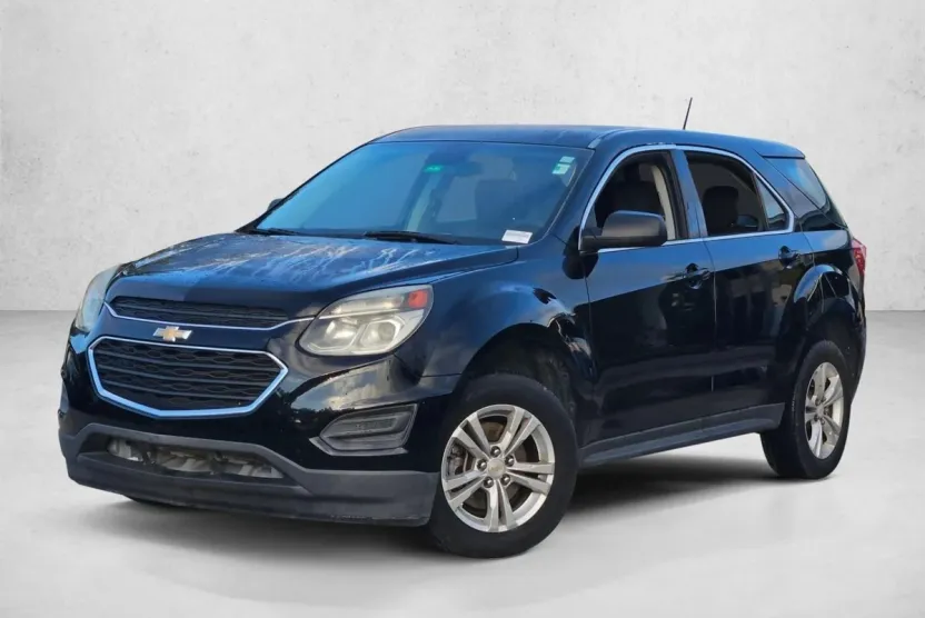 2017 Chevrolet Equinox LS photo 1