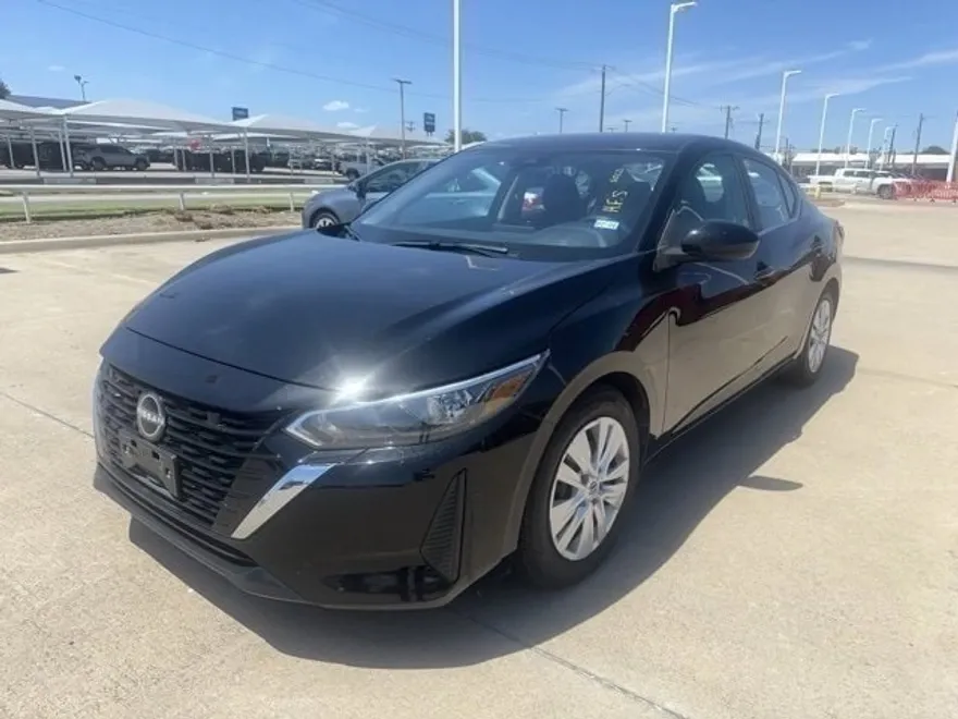 2024 Nissan Sentra S photo 1