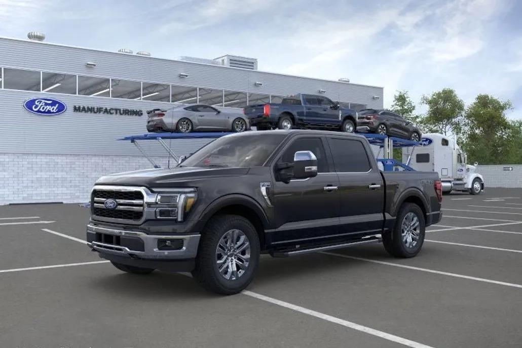 2025 Ford F-150 Lariat photo 1