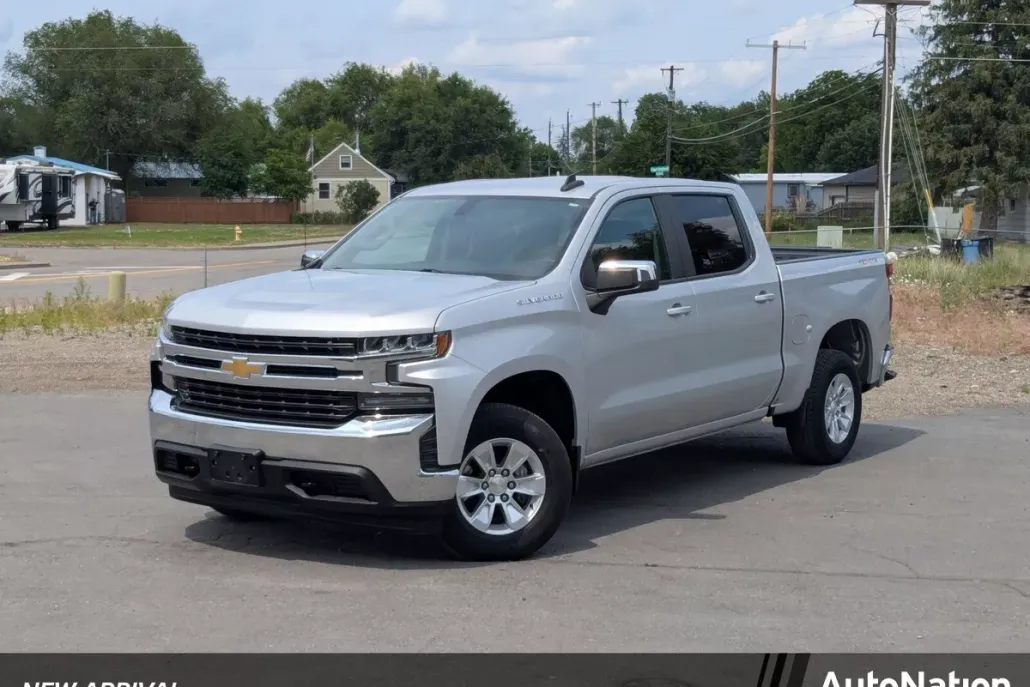 2020 Chevrolet Silverado 1500 LT photo 1