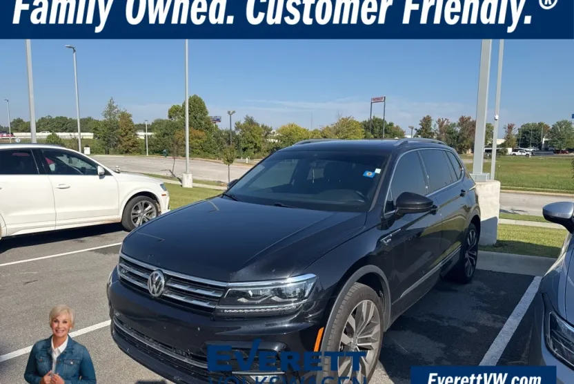2020 Volkswagen Tiguan SEL Premium R-Line photo 1