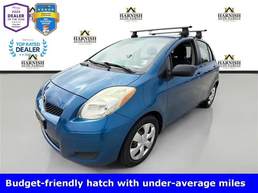 2009 Toyota Yaris S photo 1