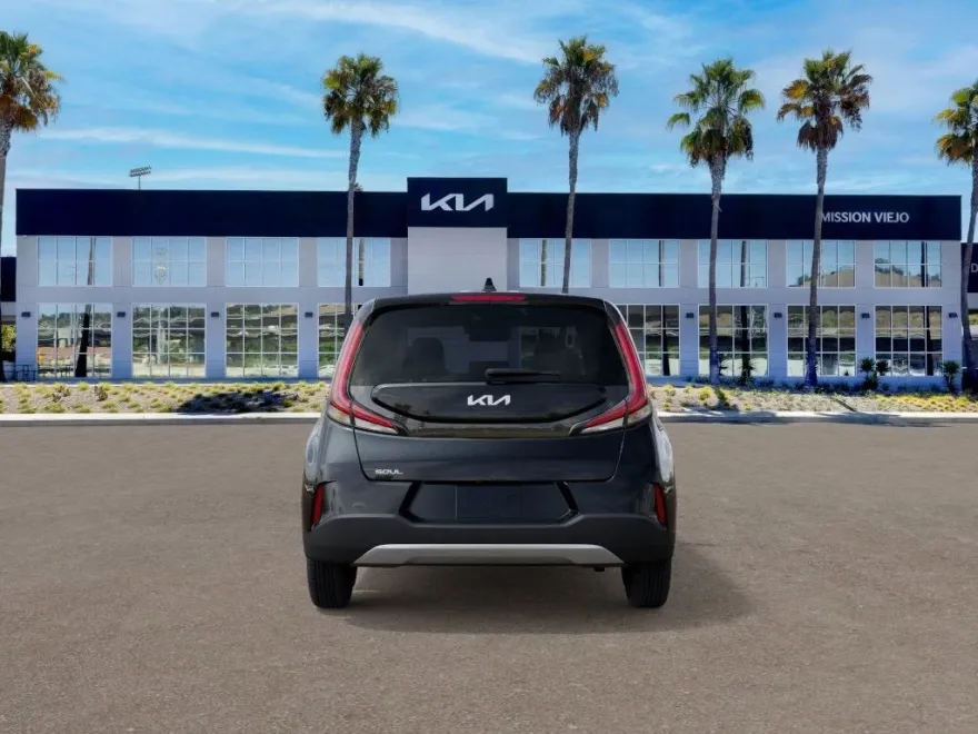 2025 Kia Soul LX photo 1