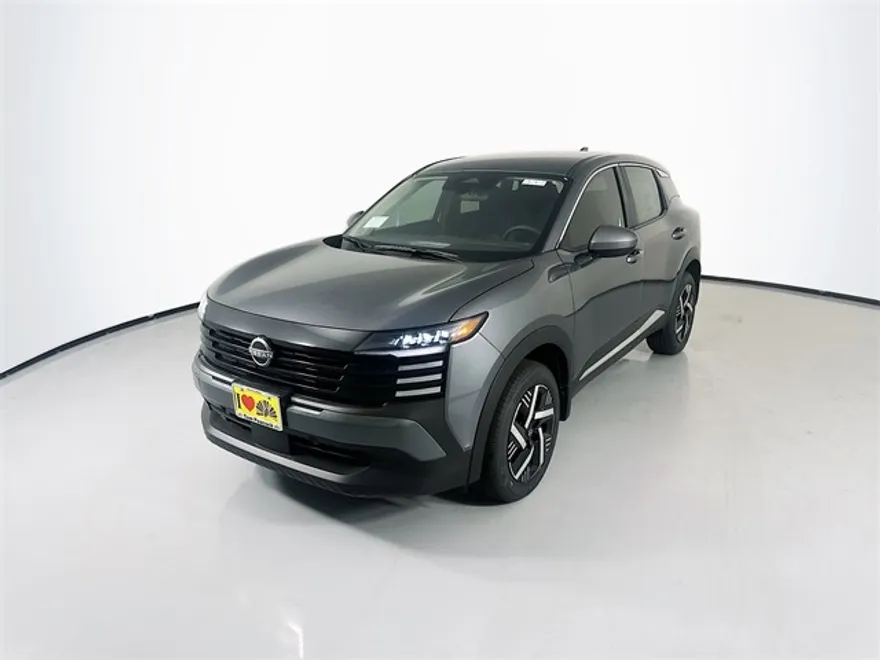 2025 Nissan Kicks SV photo 1