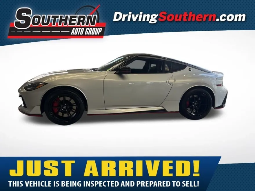 2024 Nissan Z Nismo photo 1