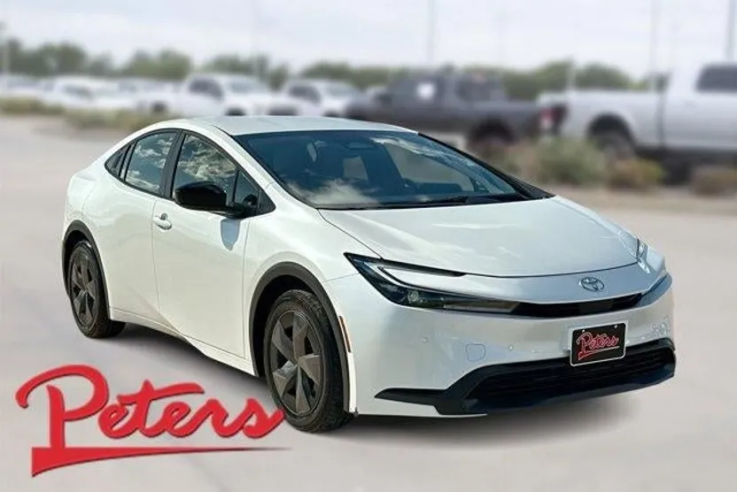 2025 Toyota Prius Limited photo 1