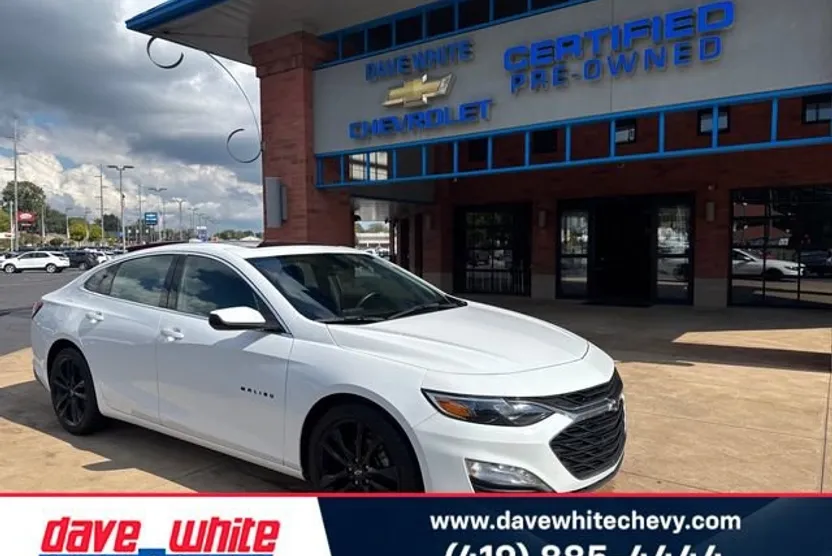 2023 Chevrolet Malibu 1LT photo 1