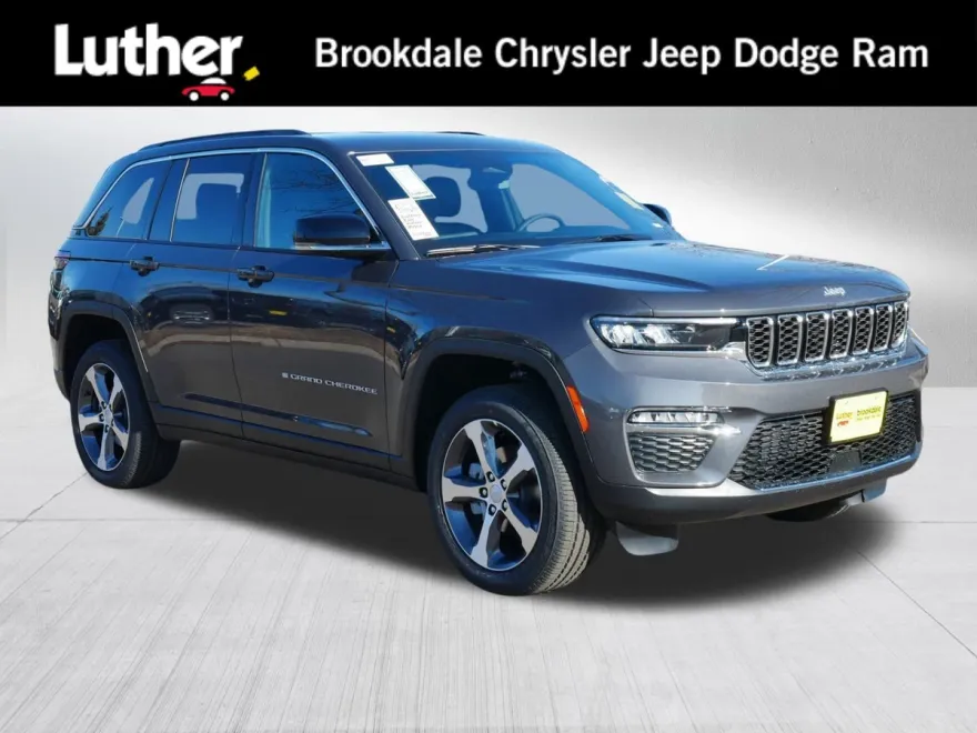 2025 Jeep Grand Cherokee Limited photo 1