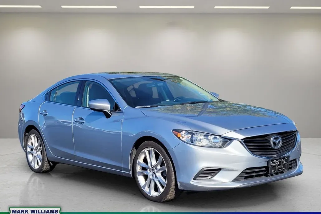 2016 Mazda Mazda6 Touring photo 1