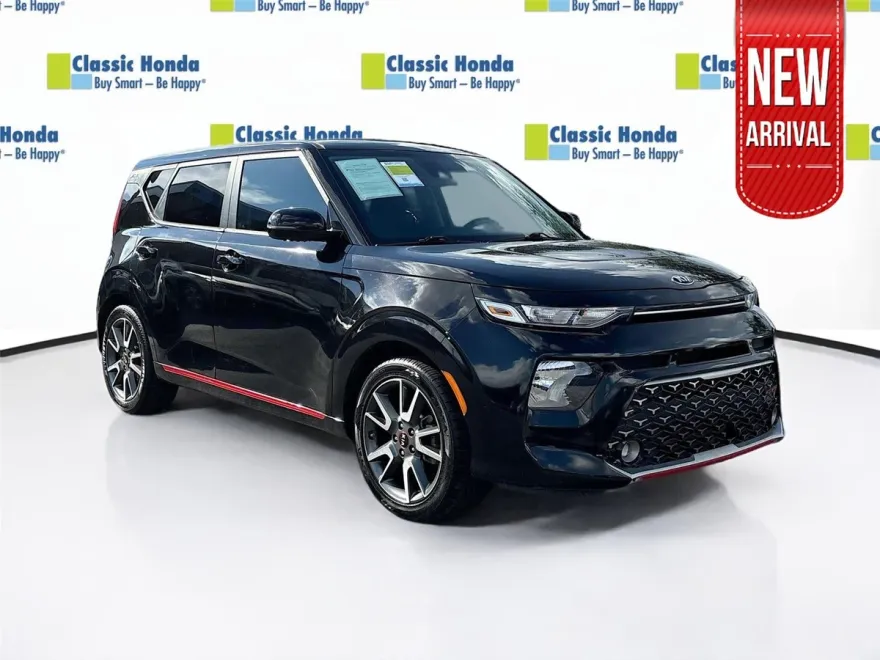 2021 Kia Soul GT-Line photo 1