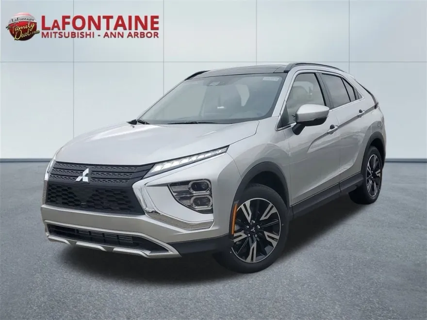 2025 Mitsubishi Eclipse Cross SE photo 1