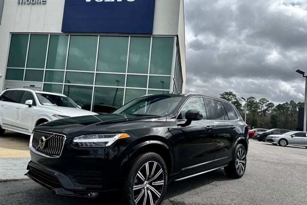 2023 Volvo XC90 AWD Core photo 1