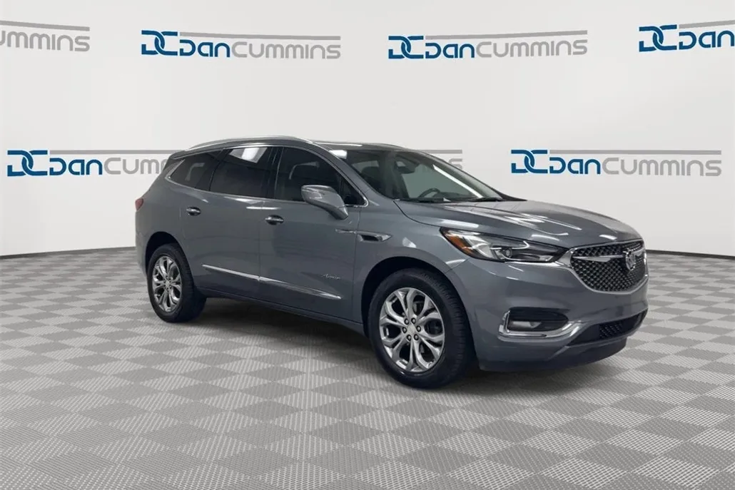 2021 Buick Enclave Avenir photo 1