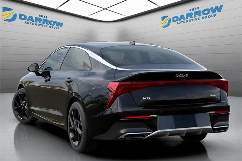 2026 Kia K5 GT-Line photo 1
