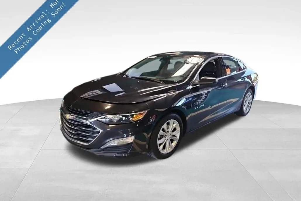 2023 Chevrolet Malibu 1LT photo 1