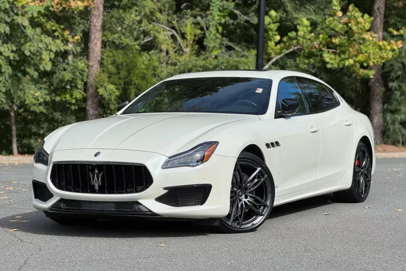 2021 Maserati Quattroporte Q4 GranSport photo 1